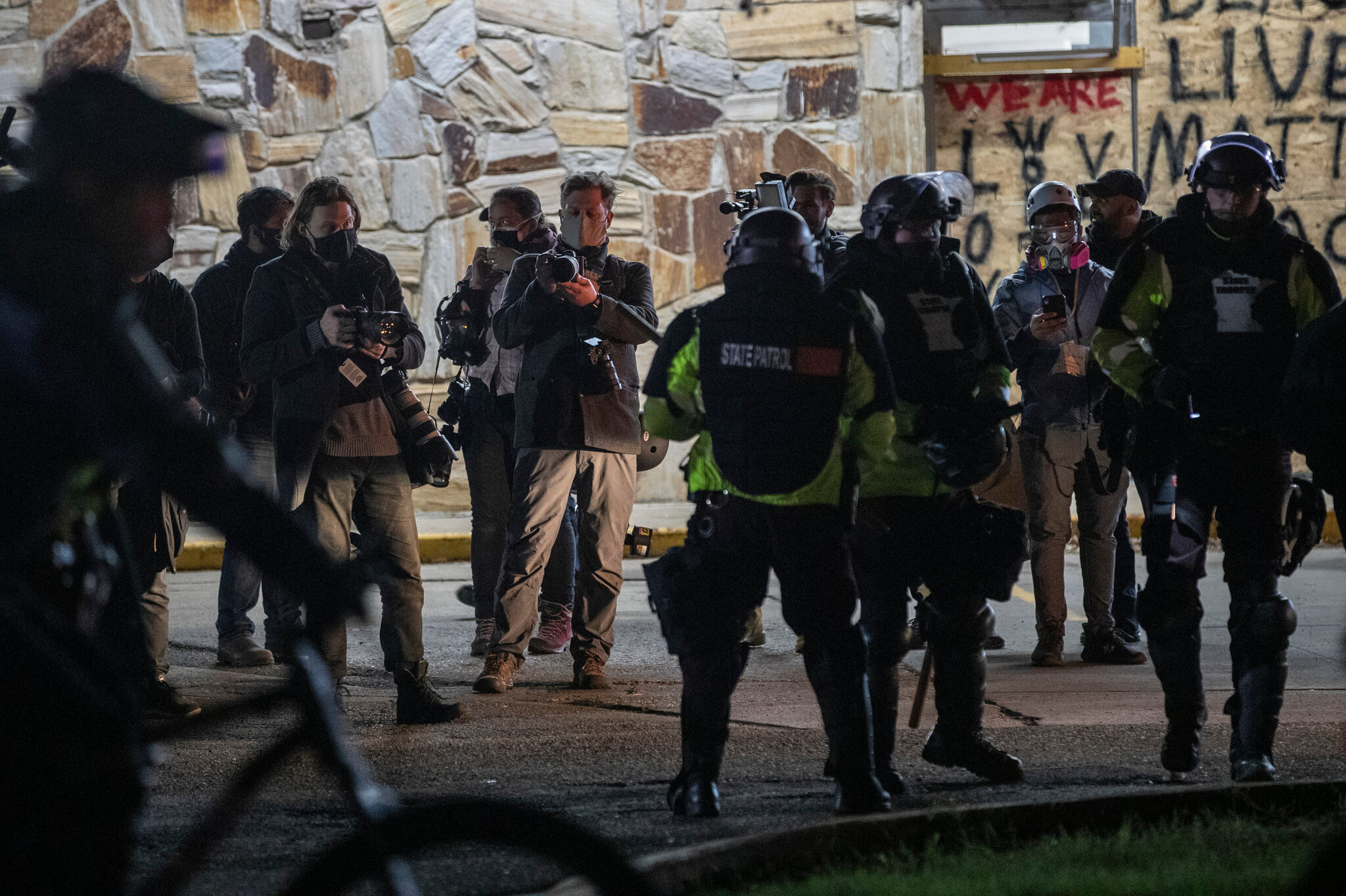 Mob Assault on Journalist at Minneapolis Immigration Protest Sparks Federal Investigation